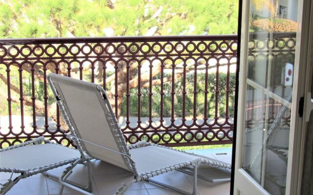 Albufeira Central Apartment 2 Rooms, Wifi, Pool