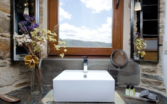 Complejo Rural Lar de Vies