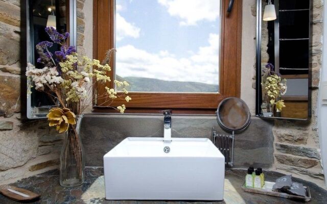 Complejo Rural Lar de Vies