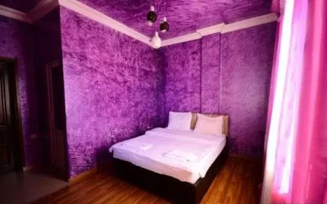 Hotel Golden House