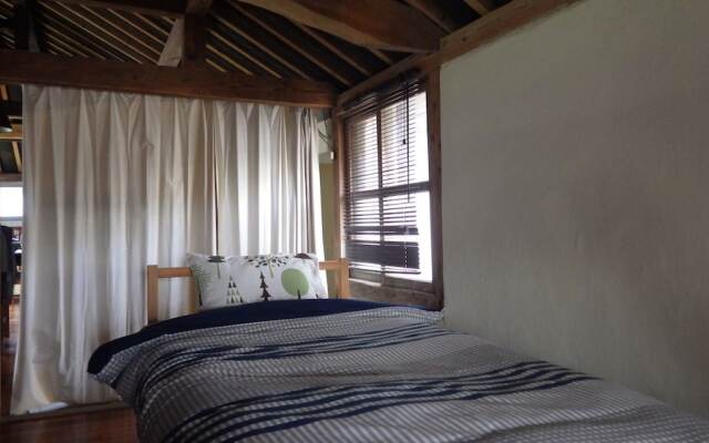 Iheya Traditional Wooden House