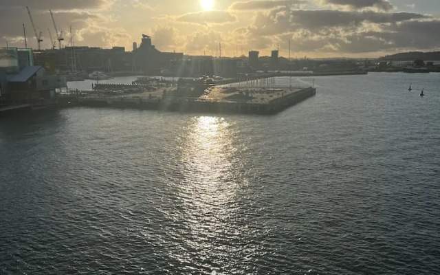 Waterfront Seaview Hotel Apartments