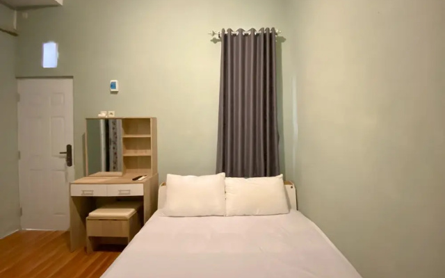 Duta Elite Kostel Syariah Near Rsud Caruban Redpartner