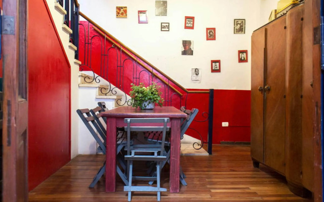 Play Hostel Soho