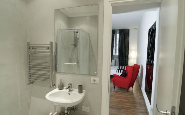 Spacious and very central apartment