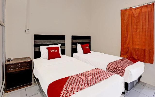 OYO 91861 Pemuda Kemuning Guest House