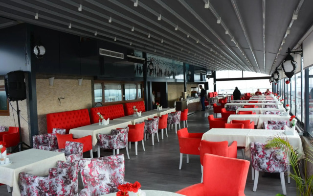 Grand Karot Otel