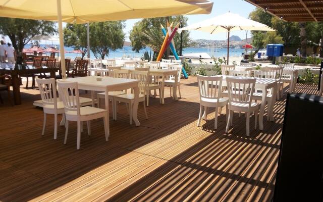 Meggs Bodrum Beach Hotel