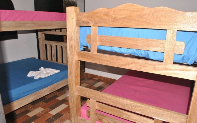 Hostal Castillo Del Mar - Hostel