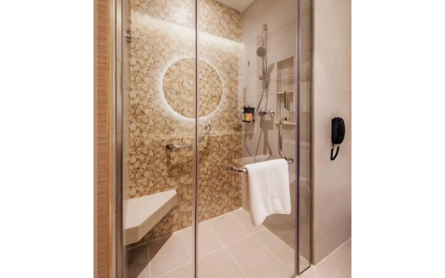 Sunway Hotel Big Box