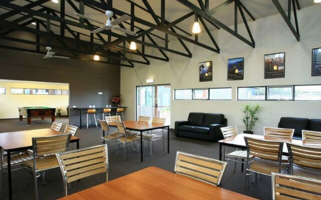 Swansea Backpackers