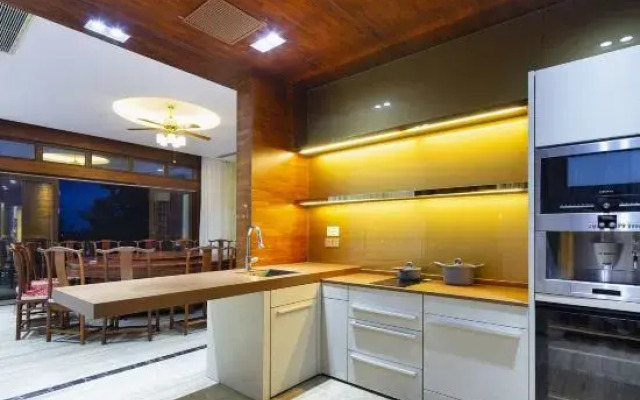 sanya mountain and sea villas hotel