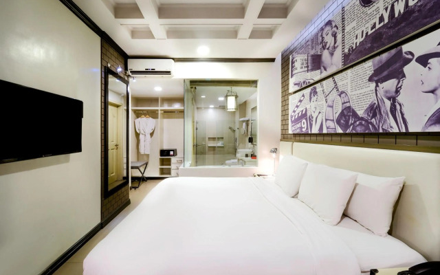 Summit Hotel Magnolia