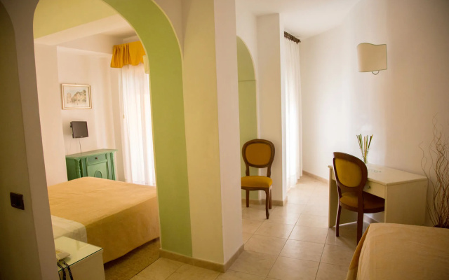 Andromaco Palace Hotel