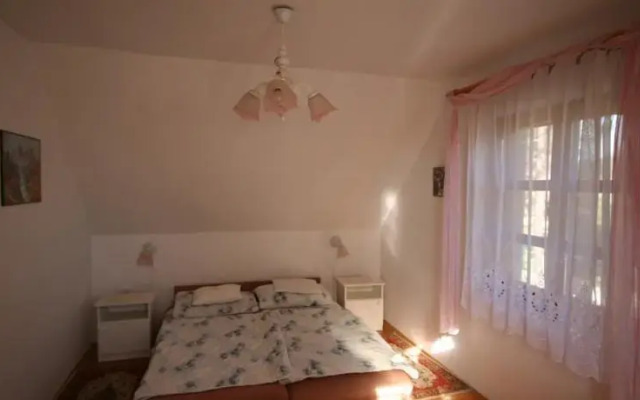 Jokai Apartments