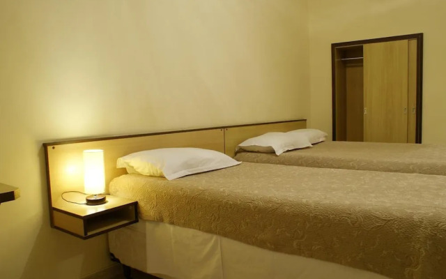 Antico Plaza Hotel