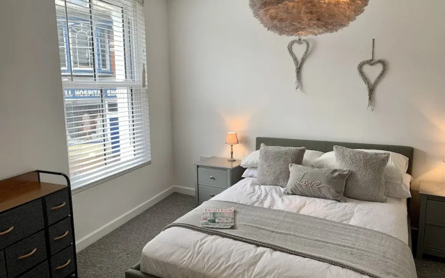 Charming Apartment Ilfracombe, Central Location