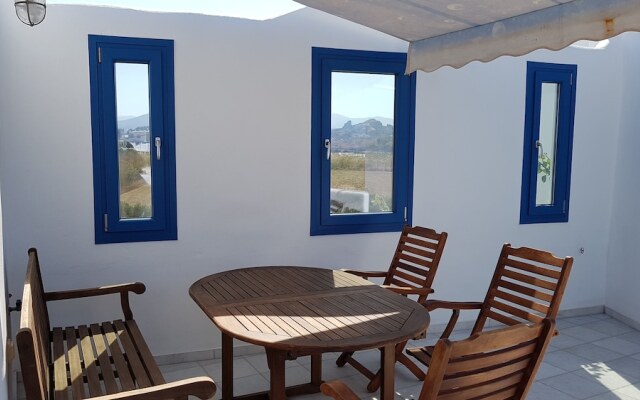 Petroto Abodes