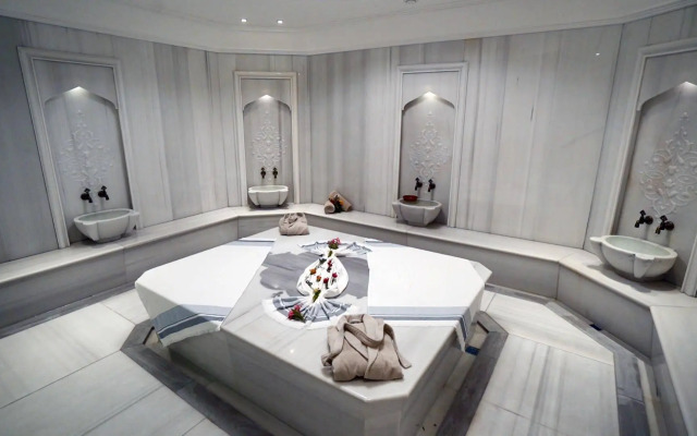 Mett Hotel & Beach Resort Bodrum (Ex.Rebis Bodrum)