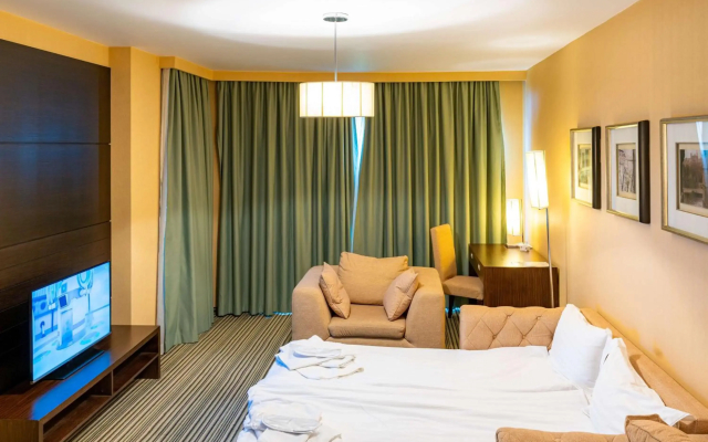 Best Western Plus Olives City Hotel
