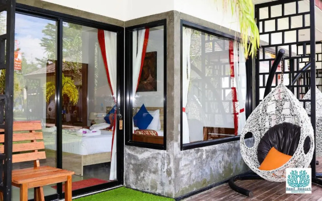 Reef Resort