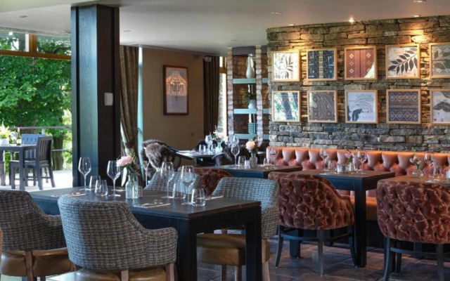 Oulton Hall Hotel, Spa & Golf Resort