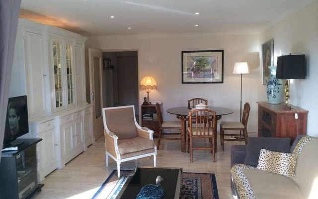 Apartment With one Bedroom in Cannes, With Wonderful sea View, Furnish - Apartment in Cannes - Photo 3