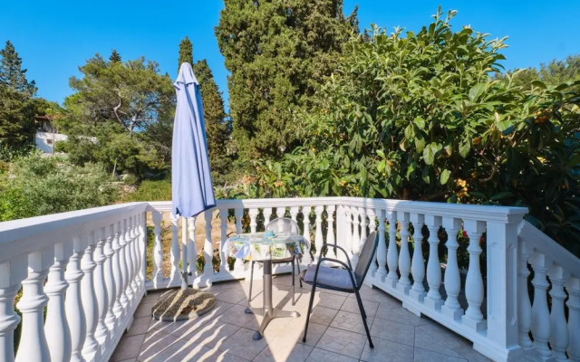 Luce - 50 m From sea - A2