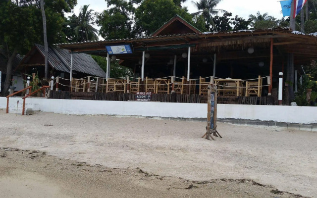O Sole Mio Beachfront Resort
