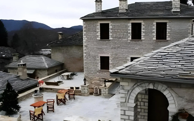 Nikolas Guesthouse