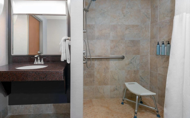 Courtyard by Marriott Sarasota at University Town Center