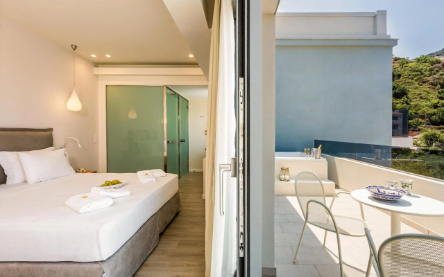 Samian Mare Hotel Suites & Spa