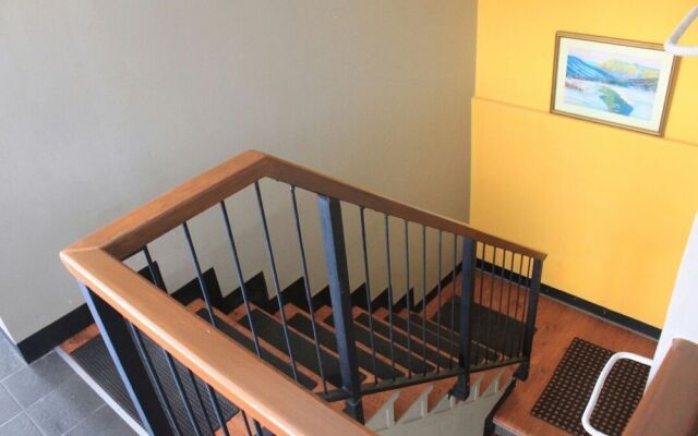 De Riau Cottage by HouseinBandung