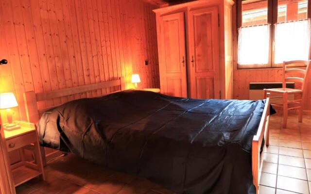 CHALET VENDEE-NEIGE Appartement CHARMIEUX 6 places 3 chambres