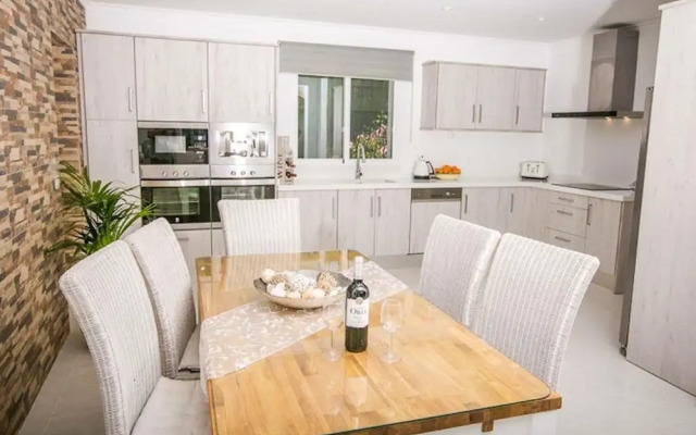 Sunny Javea Villa With Stunning Views