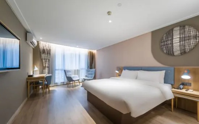 Homeinn · neo (Shunde Center Tianyou City Haijunda Plaza)