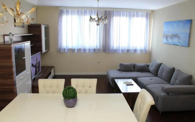 Apartment MEL II