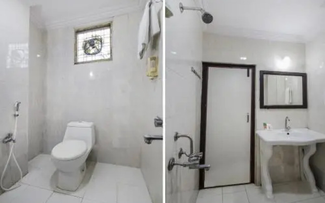 Hotel Srinivasa Central