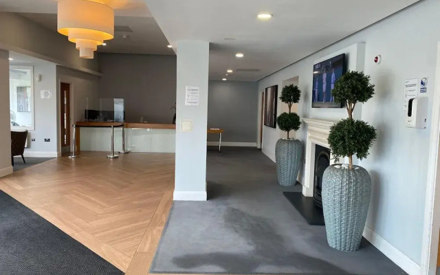Broad St - 1 Bedroom - 1 Bathroom - Free Parking
