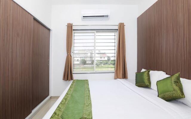 Treebo Sapphire Studio
