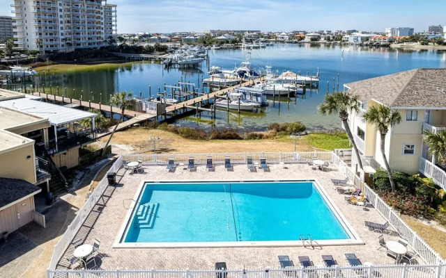 Sandpiper Cove 9226 1 Bedroom Condo by RedAwning