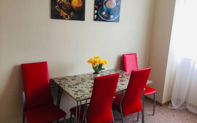 Планета квартир на улице Алексеева 51