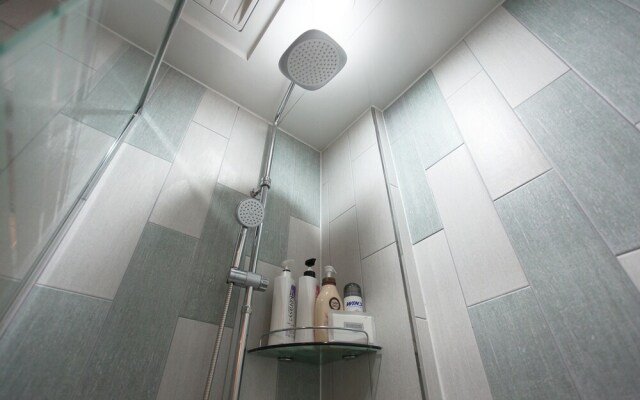 Cheonan Cozy Ryokan Yosuriguri Hotel