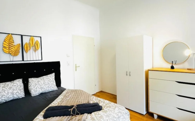 Cozy 2BR for 5 Near Schönbrunn