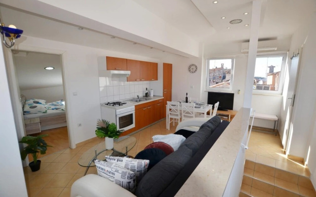 One Bedroom Apartment