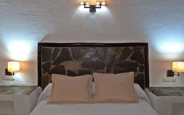 Tasteful apartment in Granada with shared pool