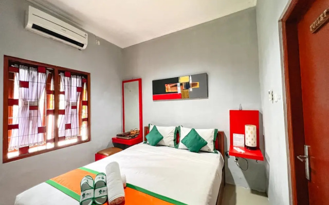 Homestay Jogja dekat Ambarukmo by Simply Homy