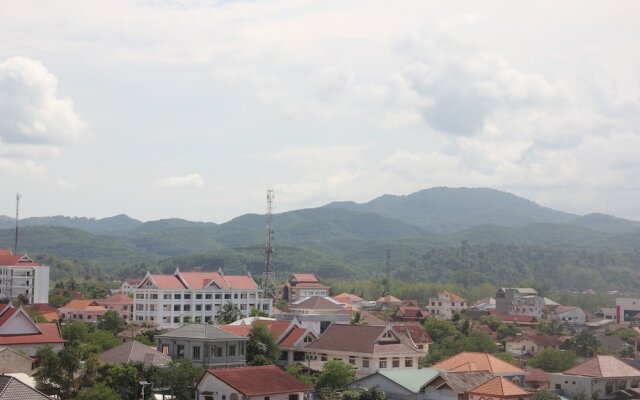 Royal Hotel Luang Namtha ' Huang Ching'