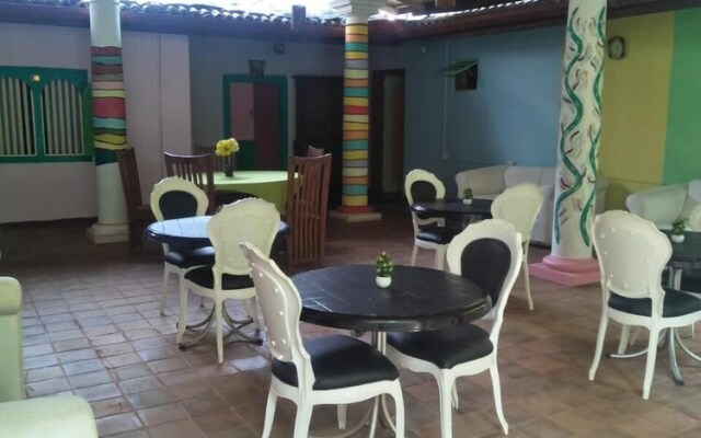 Lala land guest house and camping site