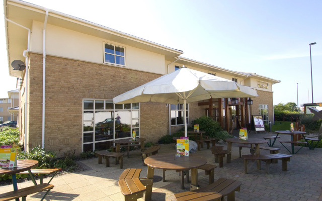 Premier Inn  Gloucester Business Park